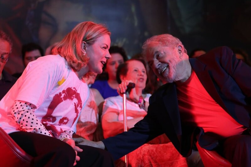 Gleisi Hoffman, presidente do PT, e o ex-presidente Lula