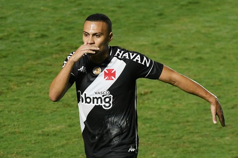 Léo Jabá fez o único gol da partida 
