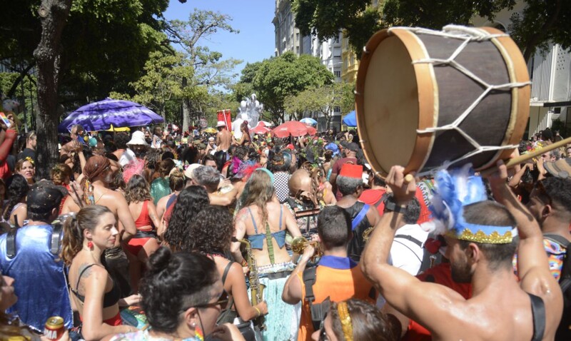 A própria prefeitura passou a considerar o feriadão como carnaval