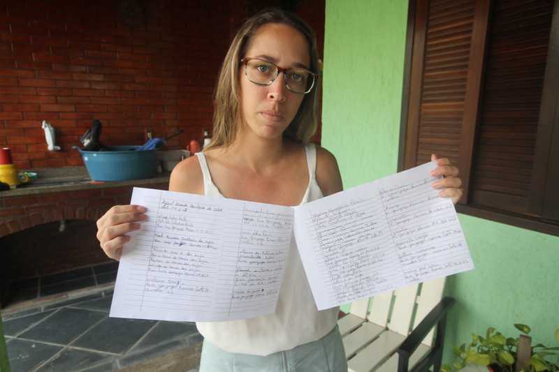 Letícia tem que comprar repelente de R$70 a cada dez dias para prevenir o filho das doenças