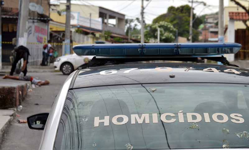 >> Luan Henrique Santos da Silva foi executado a tiros no na Rua Costa Monteiro, no Lindo Parque