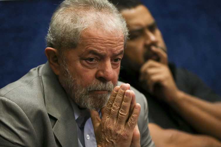 Lula está preso desde 7 de abril do ano passado 